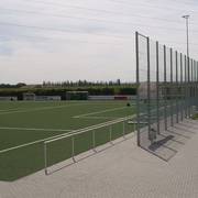 Neuer Sportplatz mit Kunstrasen